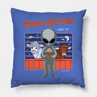 World UFO Day cute alien with cake and cows orange Pillow