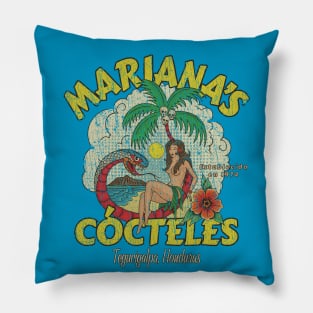 Mariana’s Cócteles 1974 Pillow