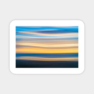 Coastal abstract wavy pattern over horizon Magnet