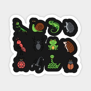 Cute insects and reptiles in zen mode Magnet