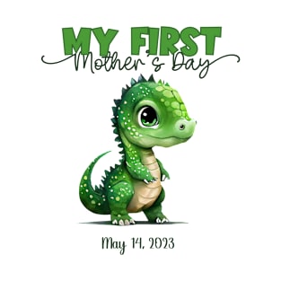 Mother's Day Dinosaur Design T-Shirt