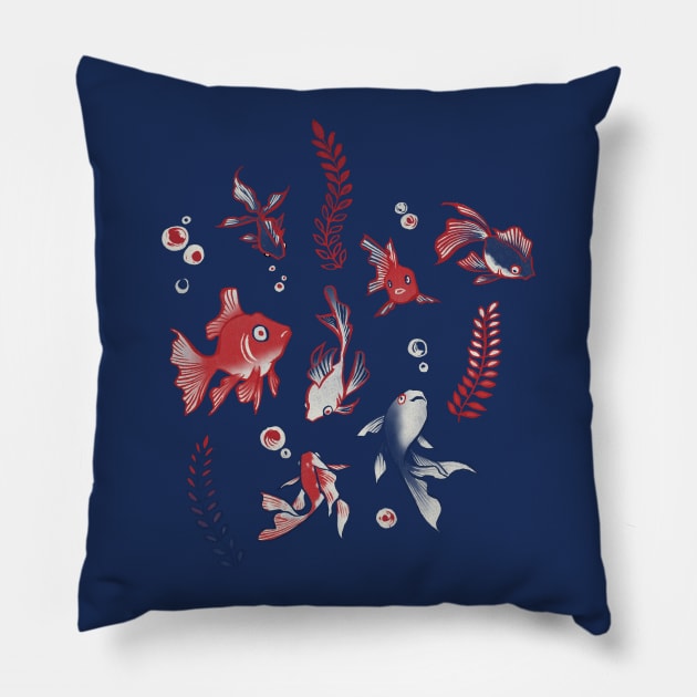 Kingyo/Goldfish (金魚) Pillow by akaneyabushita