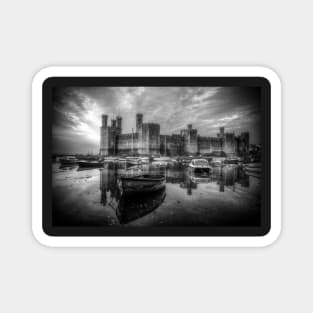 Caernarfon Castle, Black And White Magnet