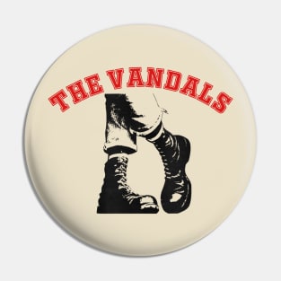 Boots The vandals Pin