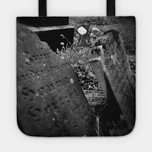 Tombstone and Cute Grim Reaper in Graveyard Tote