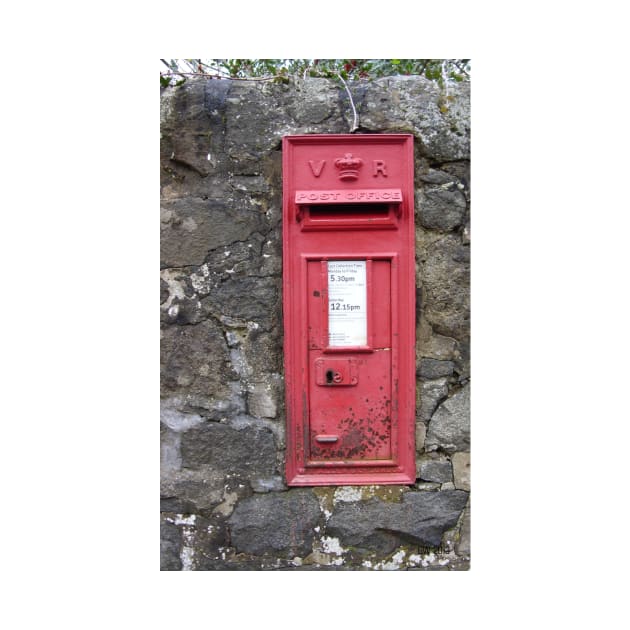 Traditional Red British Post Box in Wall [Royal Mail] by grantwilson