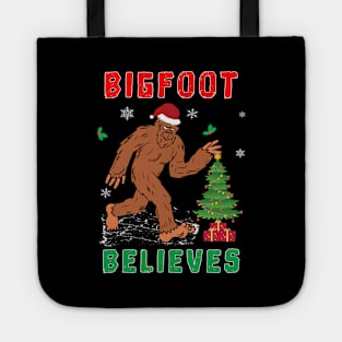 Bigfoot Believes Christmas Snowy Squatchy Beast. Tote