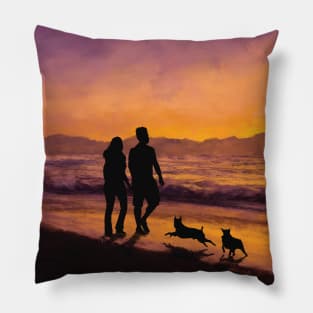 Couple walking at sunset Pillow