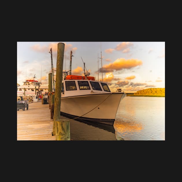 Fishing boat of Calabash by KensLensDesigns