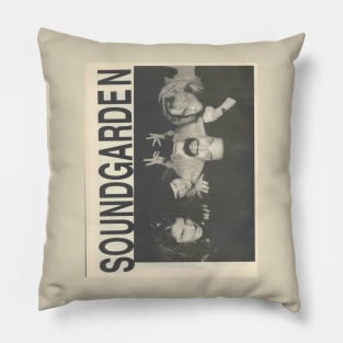 Garden | Music 9 Pillow