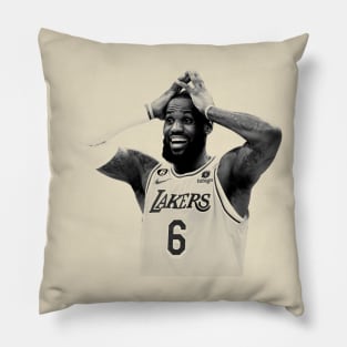 basketball // LeBron - james Pillow