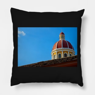 Nicaragua - Cathédrale de Granada Pillow