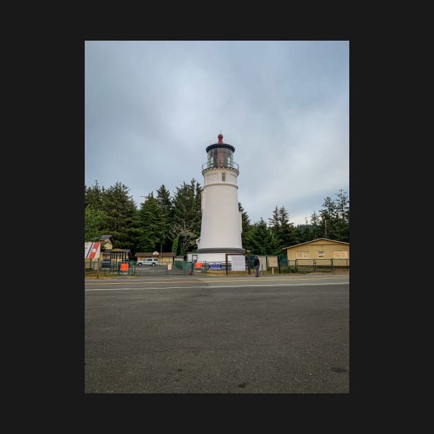 Umpqua River Lighthouse by Ckauzmann