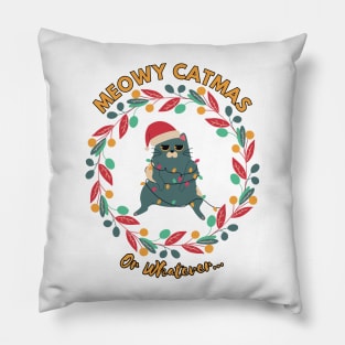 Funny Christmas Cat Tangled in Lights, Meowy Catmas Pillow