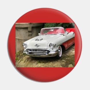 Red & White convertible US car Pin