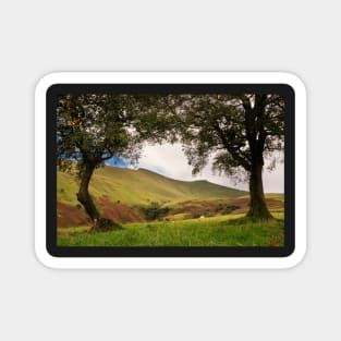 Pen y Fan and Corn Du Magnet