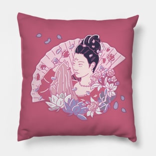 Chinese Traditional Hanfu Woman Flowers illustration petals Pillow