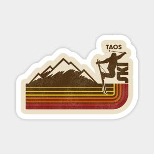 Retro Taos 70s/80s Style Skiing Stripe Magnet