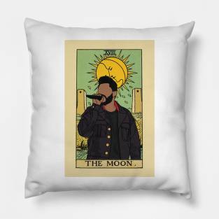 as the moon wekeend Pillow