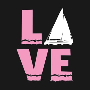 Womens Love Sailing Gift Product Retro Sailor Sailboat Tee T-Shirt