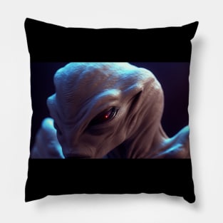 Alien up close Pillow