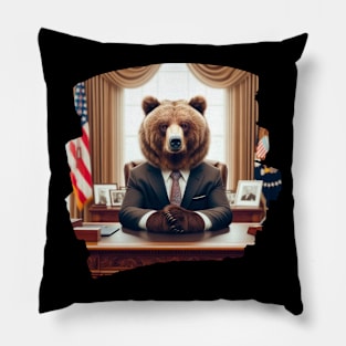 Grizzly president of USA - the triomphe of biodiversity Pillow