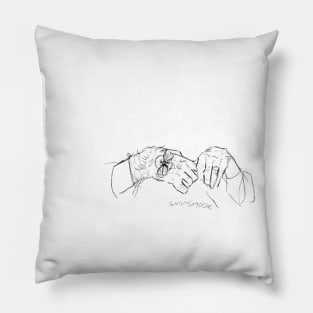 Stede Bonnet hands Pillow