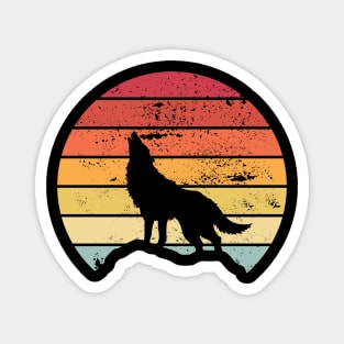 retro wolf howling at the full moon Magnet