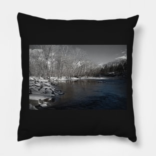 Winter On Neshaminy Creek Pillow