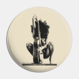 Erykah Badu / Retro Style Design Pin