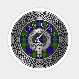 Clan Gunn Crest & Tartan Knot (Old Norse) Magnet