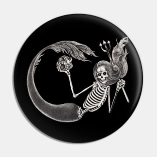 Mermaid skull. Pin