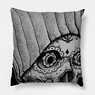 Skull Beaine Pillow