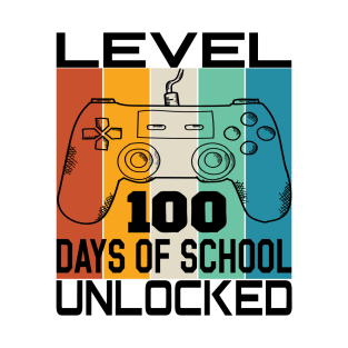 Level 100 completed 100 days of school unlocked T-Shirt