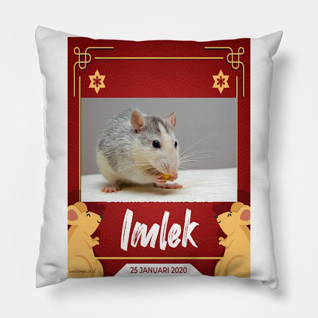 IMLEK Pillow by HEART64