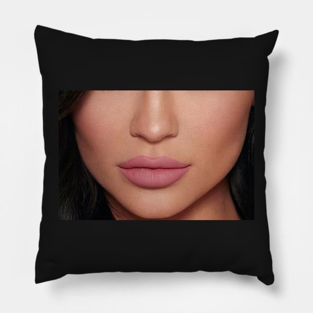 kylie jenner lips Pillow by Pop-clothes