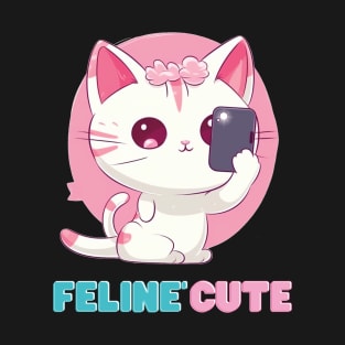 Feline Cute Selfie Cat T-Shirt