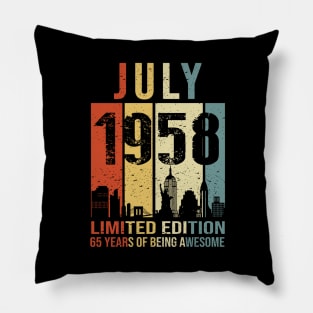 Made In 1958 July 65 Years Of Being Awesome Pillow