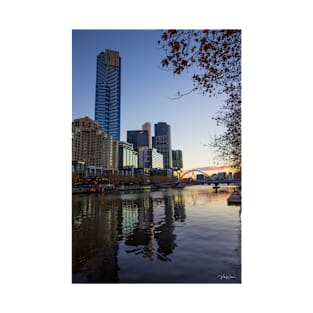 The Melbourne Skyline, looking towards the Docklands, Victoria, Australia. T-Shirt