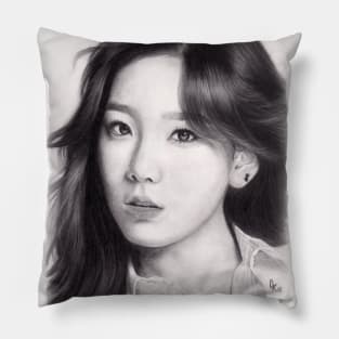 Girls' Generation Taeyeon Kim Pillow