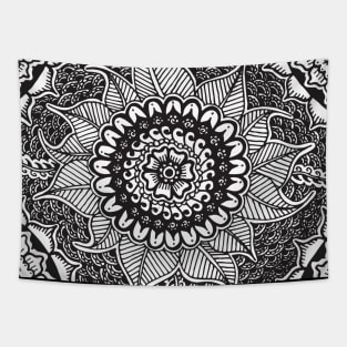 Henna Daisy Tapestry