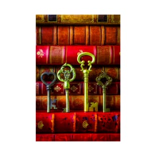 Four Skeleton Keys And Old Books T-Shirt