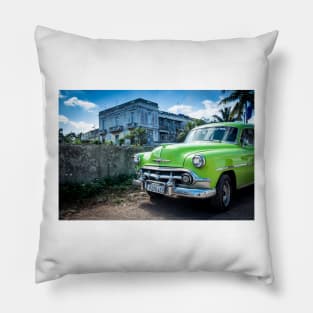 American car from the 50's in Havana, Cuba Pillow