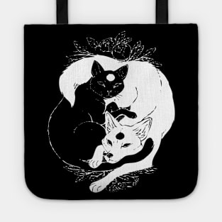 ying yang cat Tote