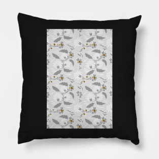 Fantastic floral classic Pillow