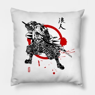 "Samurai Wanderer: The Ronin Ukiyo-e T-Shirt Pillow