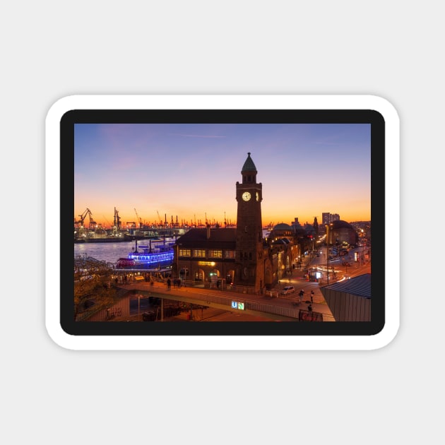 St. Pauli Landungsbrücken, Hamburg, dusk, afterglow Magnet by Kruegerfoto