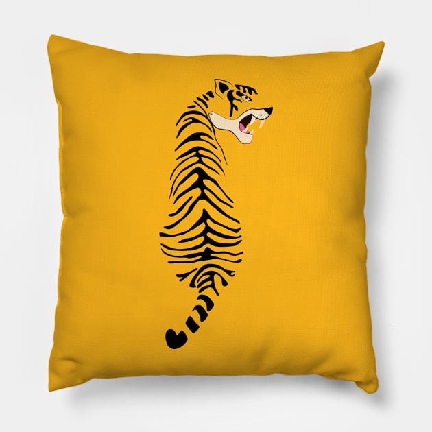 Tiger king Pillow by grafart