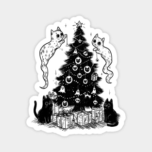 Decorating the Spooky Tree Magnet