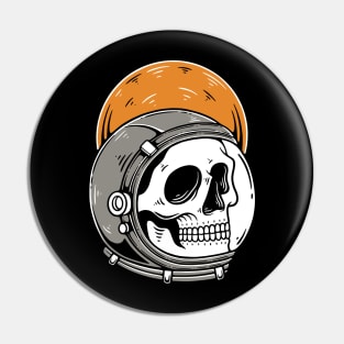 Astronaut Skull to The Moon Pin